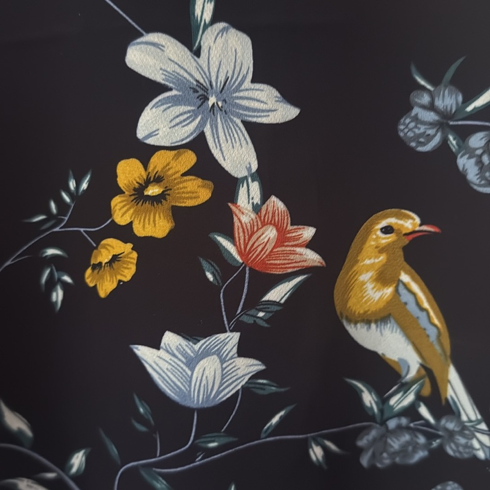 Chelsea & Theodore Navy bird and Floral tank XS - Picture 2 of 6